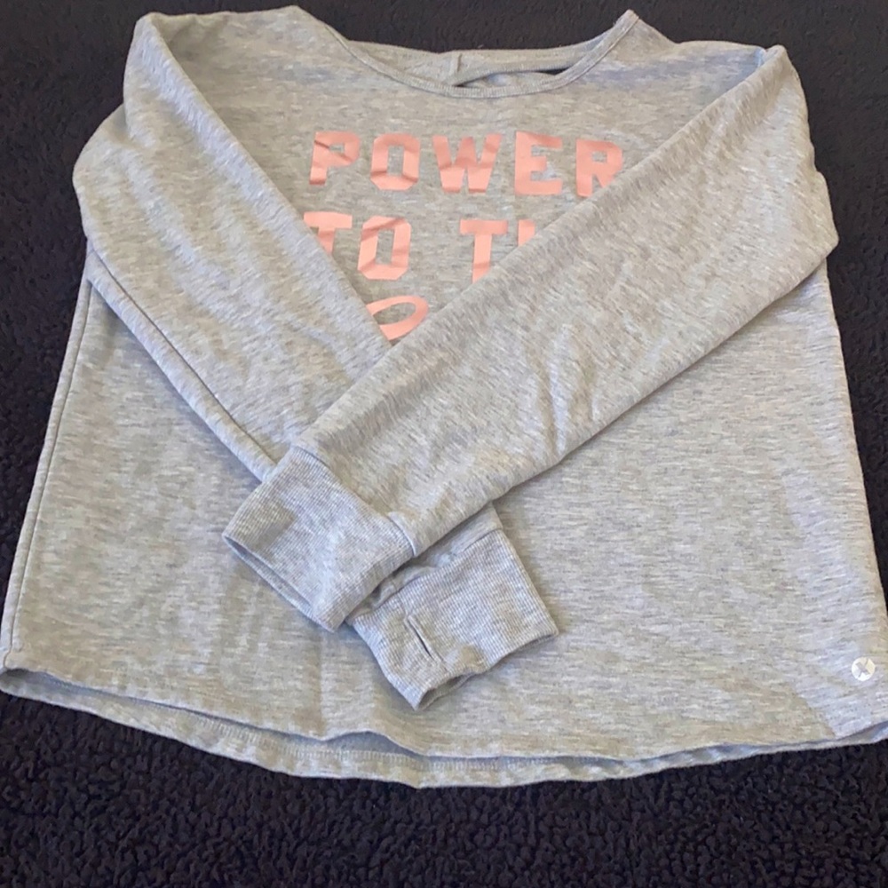 Really big on me and worn once out. Enjoy ❤️